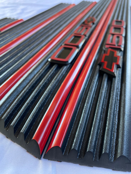 Pre cut set of body side moldings for Tahoe / Yukon (Red top stripe, 400SS style)