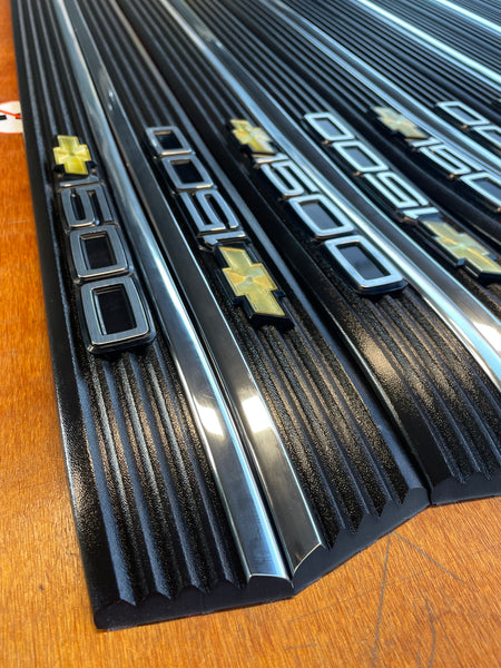 Precut set of body side moldings for Tahoe / Yukon "OG Style"